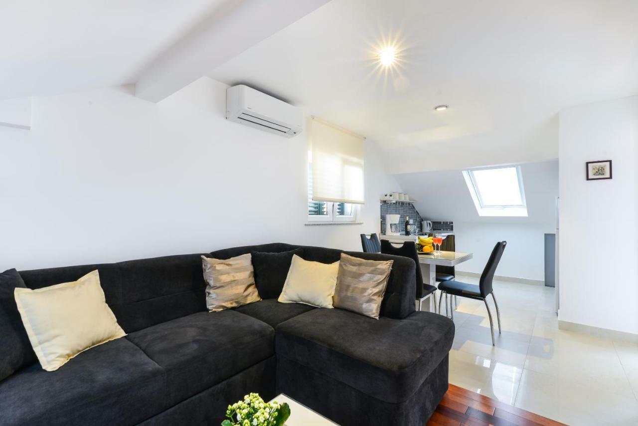 Apartment Lily Zadar Eksteriør bilde